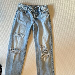 H&M jeans, to small for me
